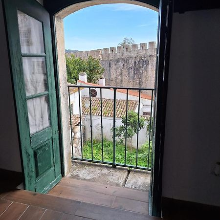 Lovin Book Guesthouse Óbidos Extérieur photo